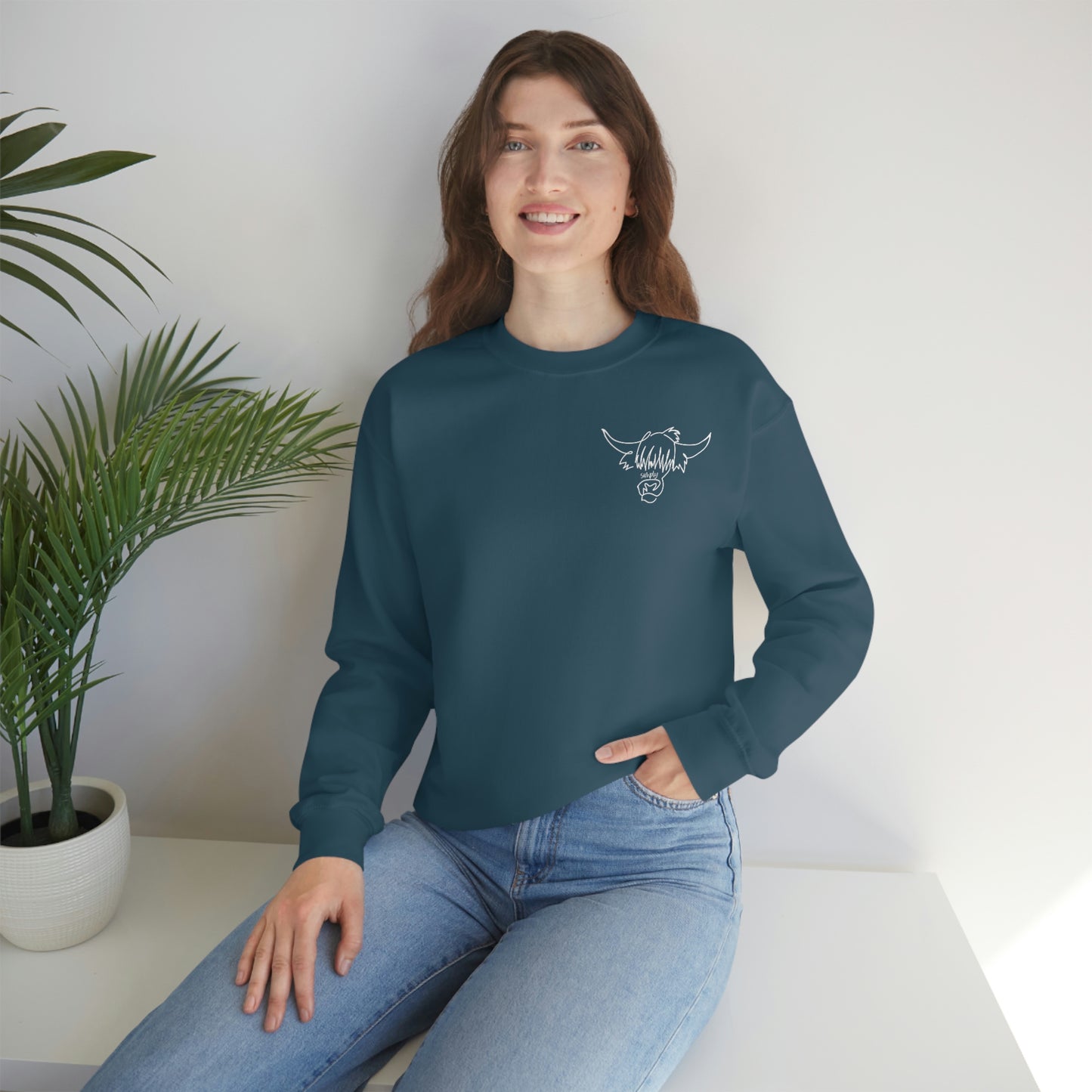 Simply Highland Cow Unisex Heavy Blend™ Crewneck Sweatshirt
