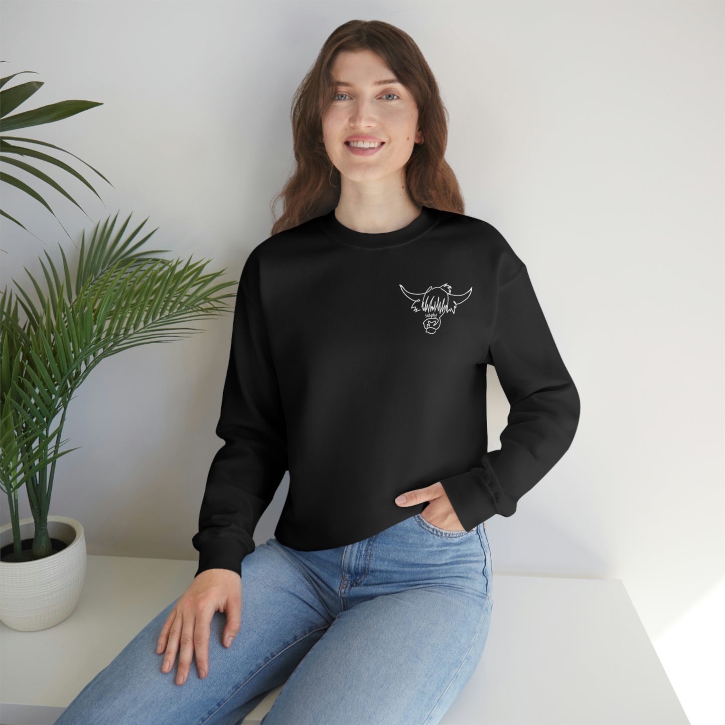 Simply Highland Cow Unisex Heavy Blend™ Crewneck Sweatshirt