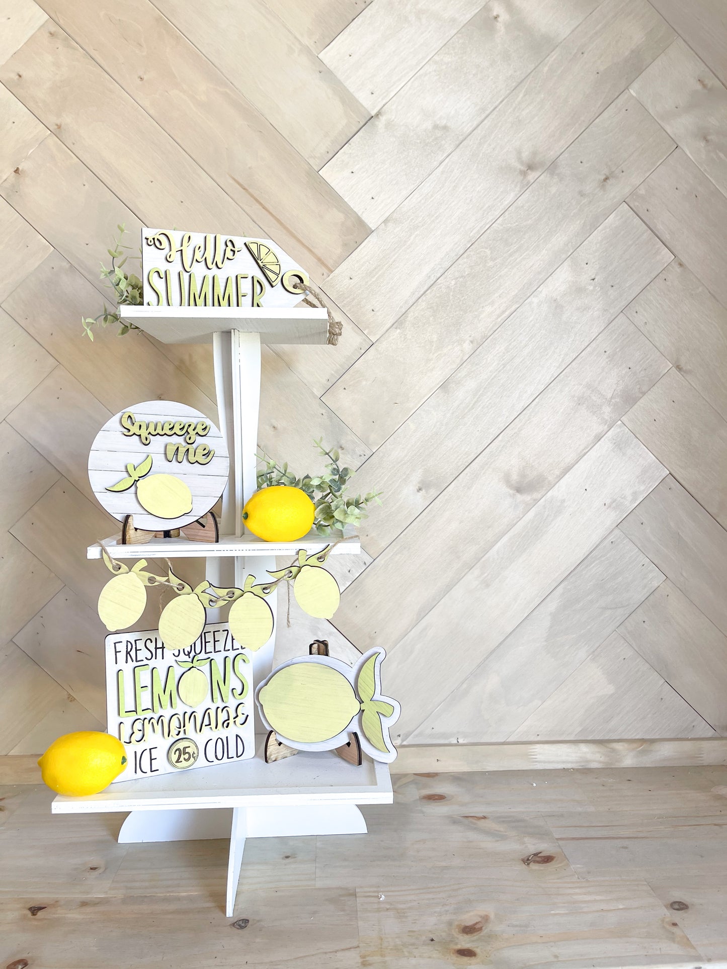 DIY Lemon Hello Summer Seasonal Tiered Tray