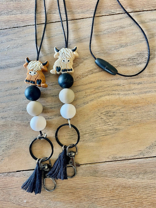 Highland Fluffy Cow Silicone Teacher Nurse Keychain Lanyard Farmhouse Bead Tassel