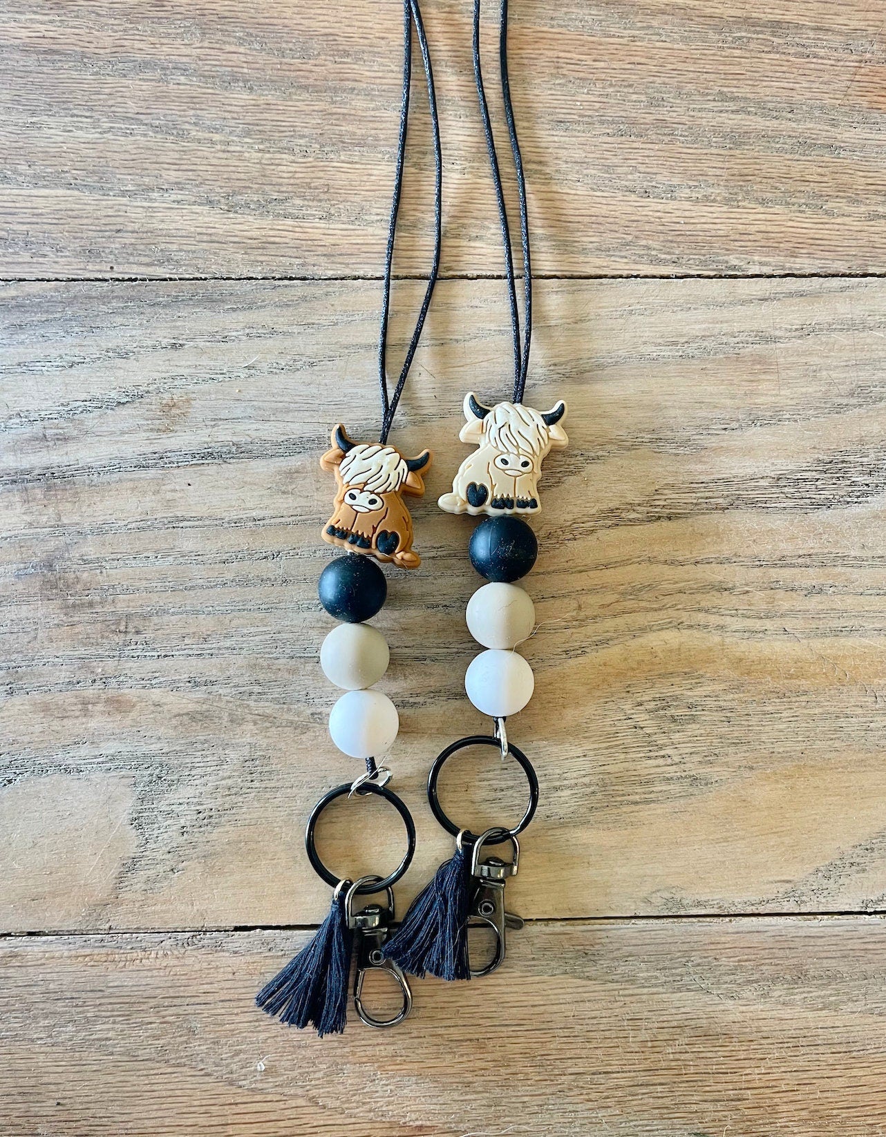 Highland Fluffy Cow Silicone Teacher Nurse Keychain Lanyard Farmhouse Bead Tassel