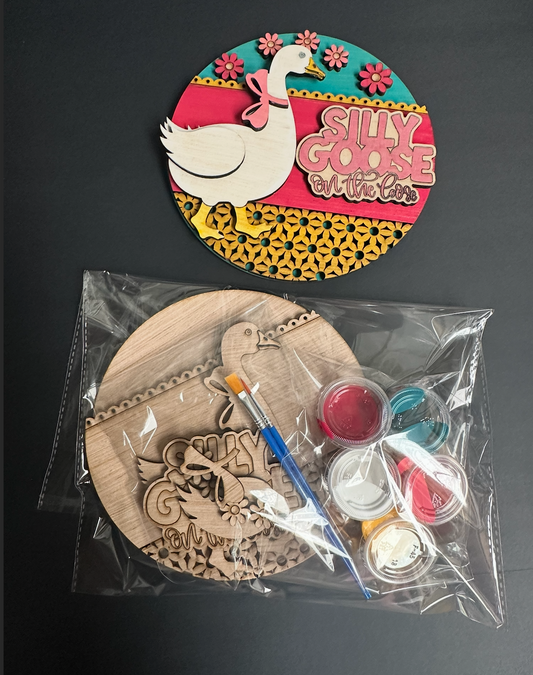 8” 3D Porch Goose DIY Paint Kit | Wooden Paint Kit for Kids & Adults | Summer Craft Kit