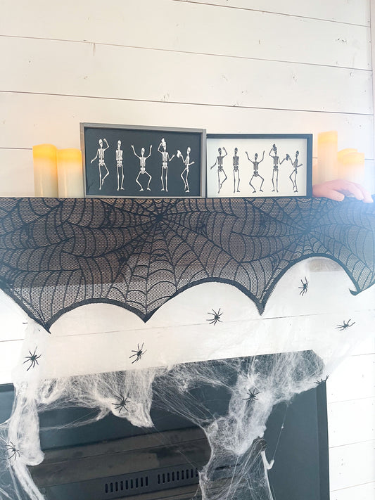 Dancing Skeleton; Bones, Halloween