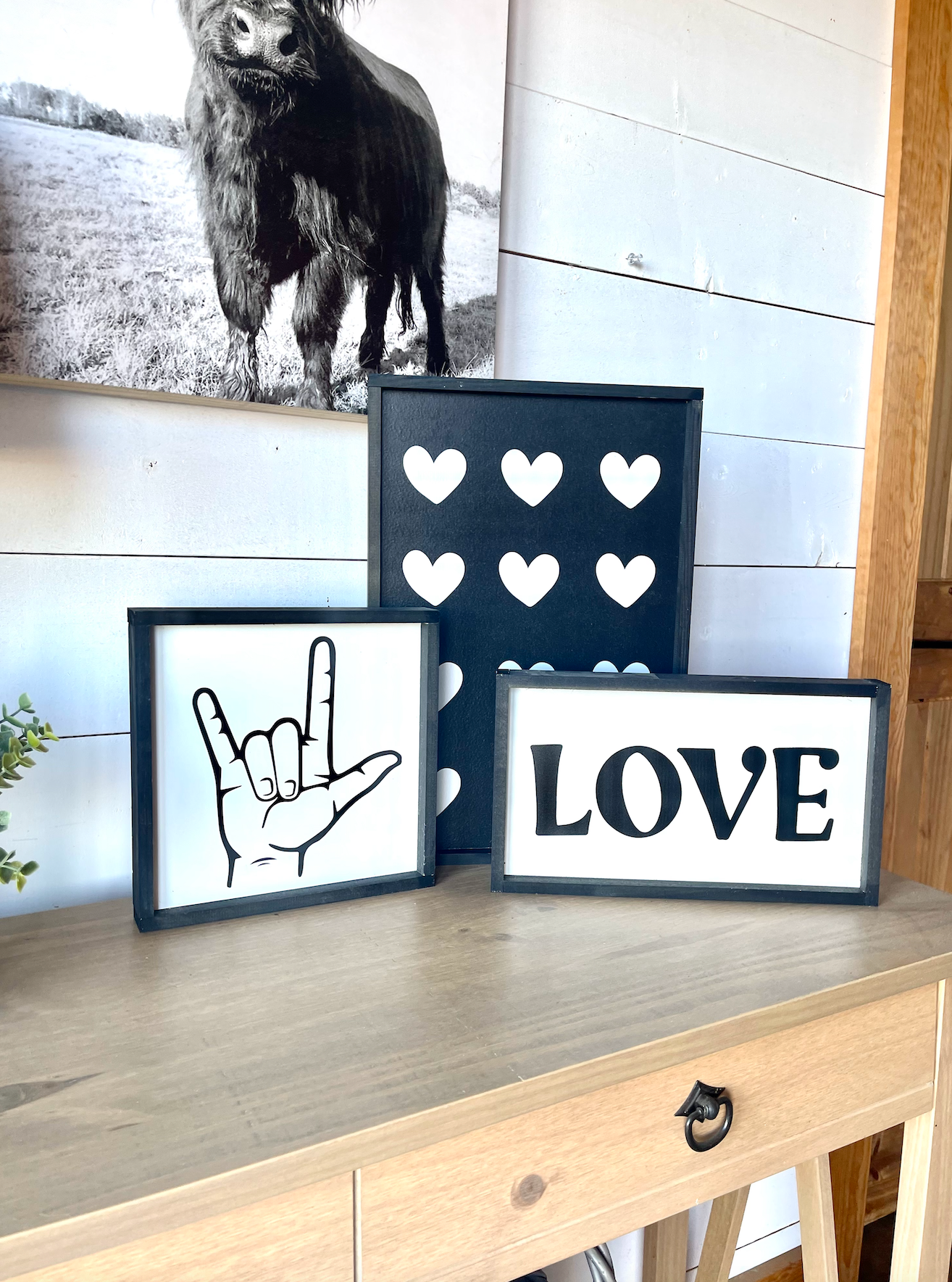 Black and White Valentine's Day 2023 Collection wood sign
